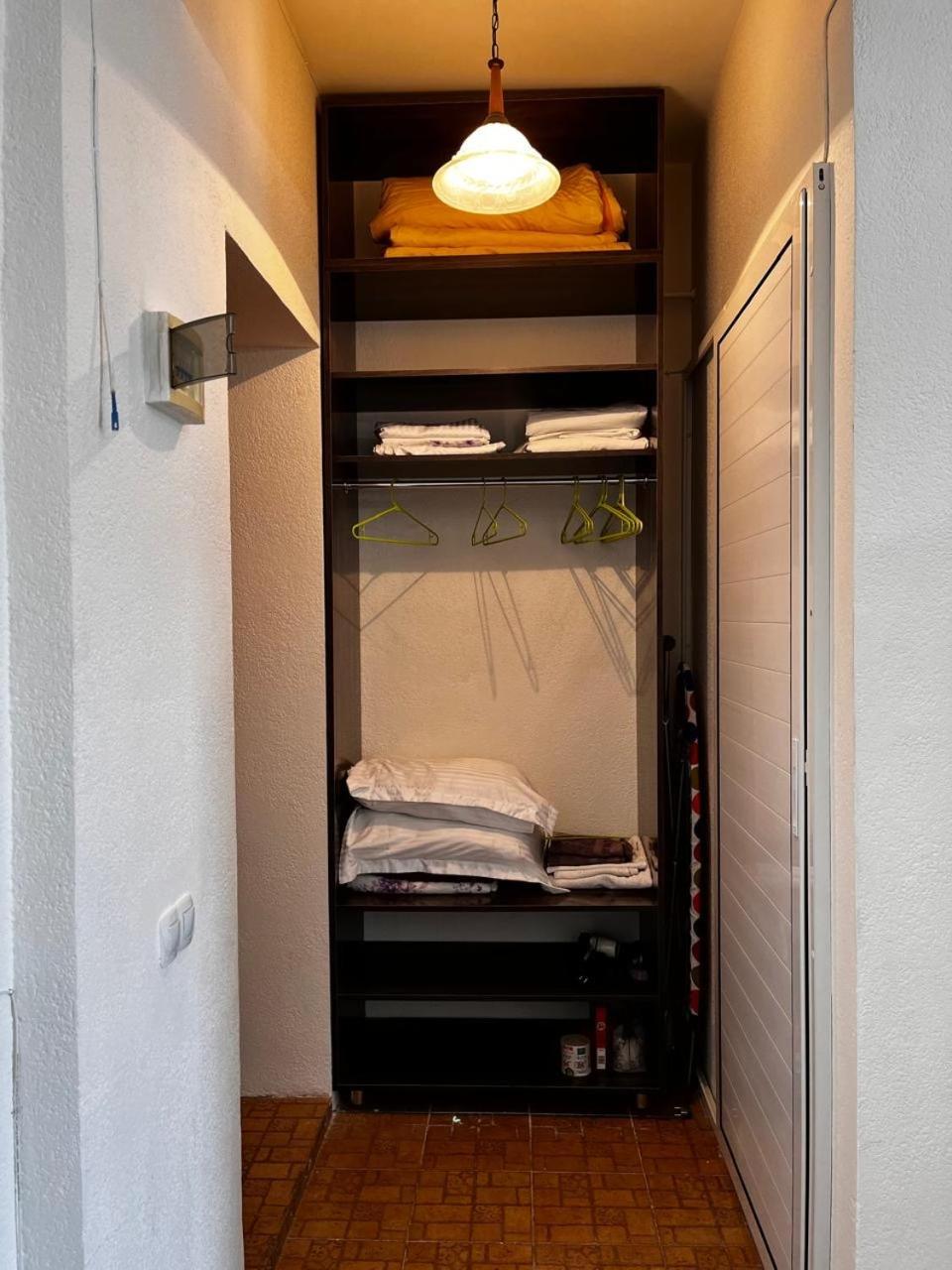 Komitas Apartement Jerevan Exteriör bild